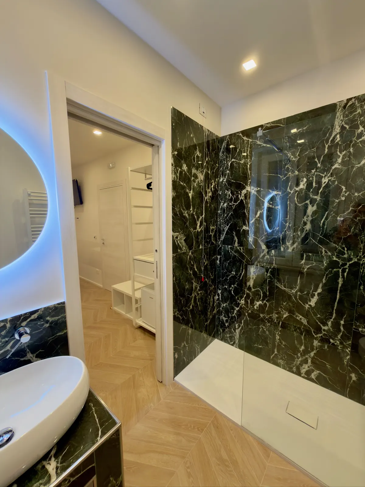 Bagno Pinky 1